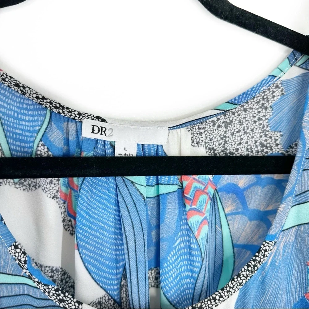 DR2 scoop neck cap sleeve blouse - Picture 3 of 7